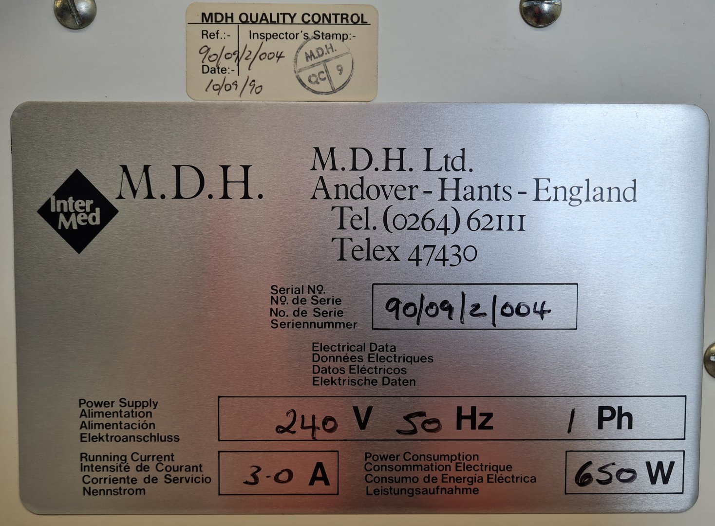 Image of M.D.H. Microflow Laminar Flow Cabinet & Stand Lab
