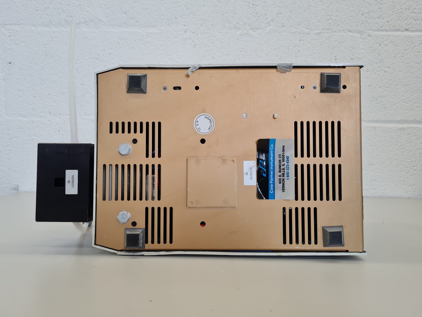 Image of Cole-Parmer MasterFlex Console Drive & 77390-00 PTFE Tubing Pump Lab