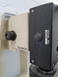 Thumbnail image of Bio-Rad Universal Hood II Gel Doc Imaging System with Camera & Accessories Lab
