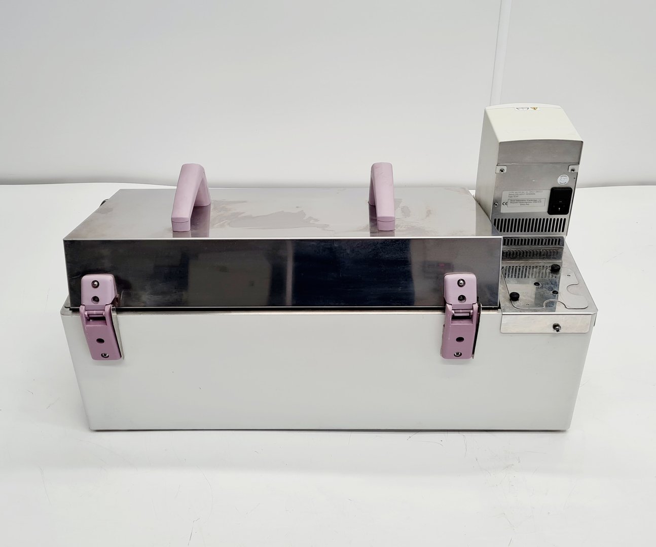 Image of Grant 38L Water Bath with GD100 Heater GD100–S38 Lab