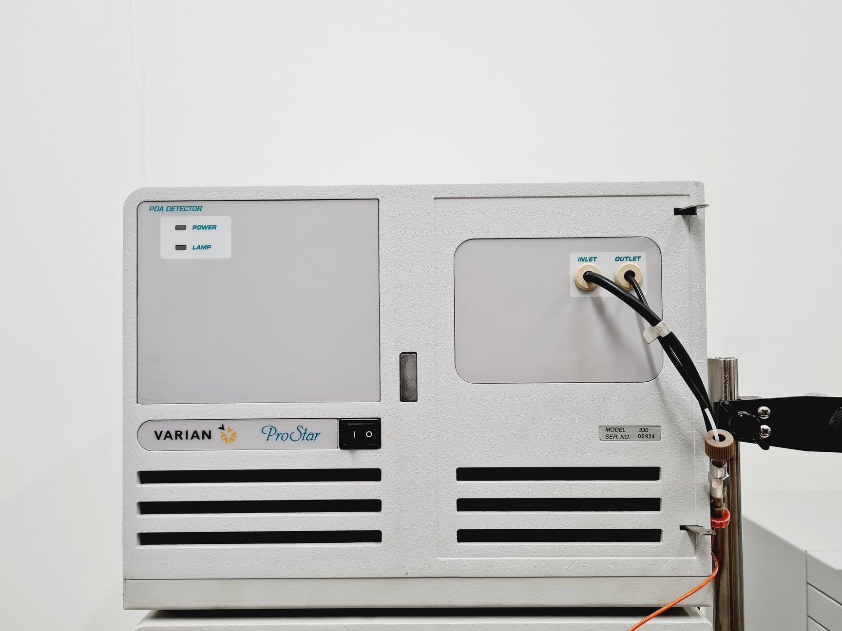 Image of Varian ProStar HPLC System 410, PDA Detector,  Solvent Delivery Module  Lab