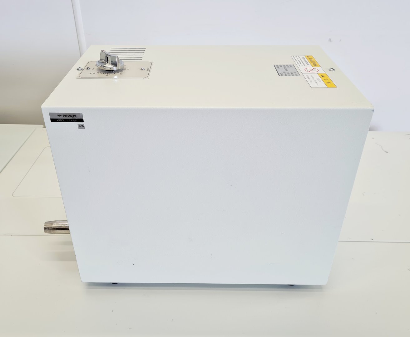 Image of Jeol JSM-5910LV SEM Scanning Electron Microscope Lab