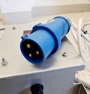 Thumbnail image of Jeol JSM-5910LV SEM Scanning Electron Microscope Lab