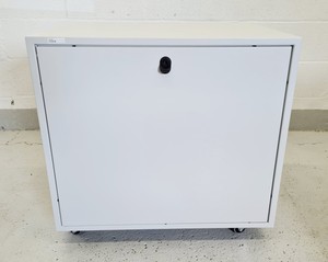 Thumbnail image of PEAK Scientific Genius NM32LA Nitrogen Generator Lab Spares/Repairs