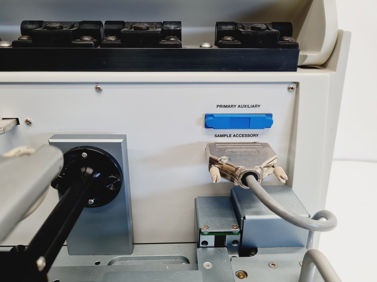Image of Perkin Elmer RamanStation 400 Raman Spectrometer Lab Spares/Repairs