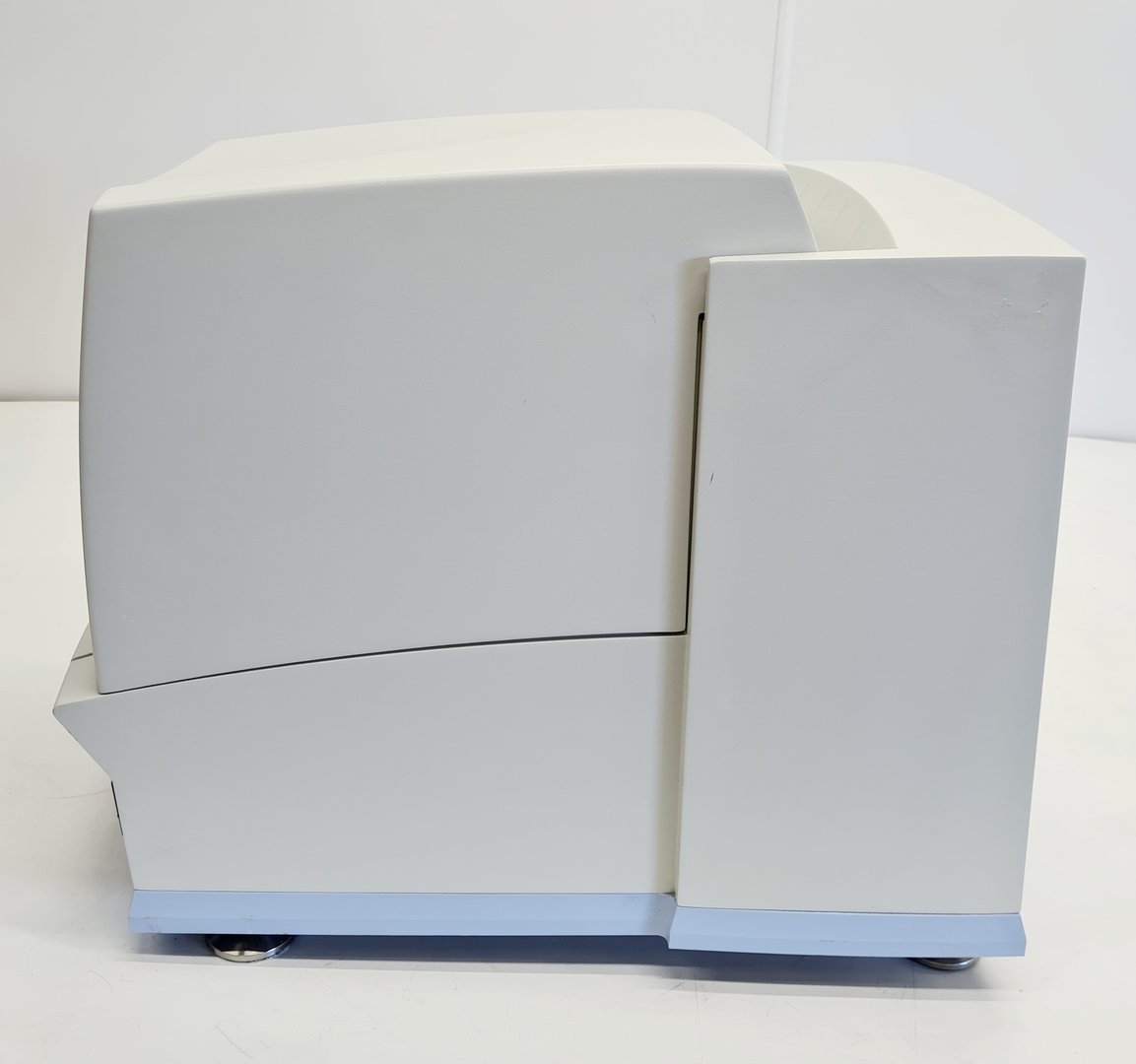 Image of Perkin Elmer RamanStation 400 Raman Spectrometer Lab Spares/Repairs