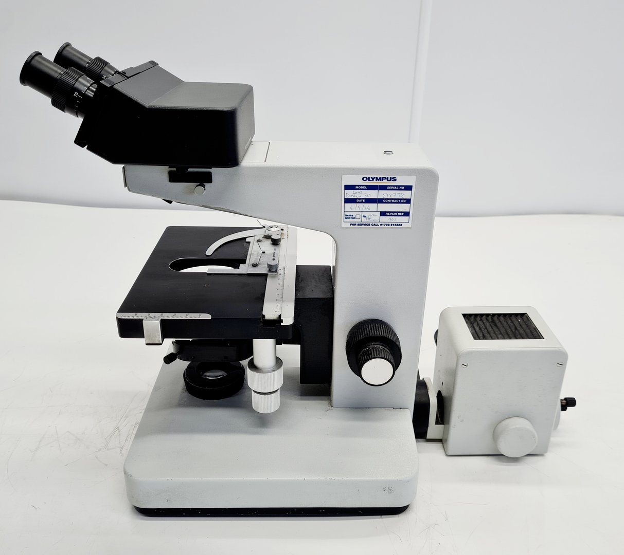 Image of Leitz Dialux 20 Microscope with 3 x Objectives Lab