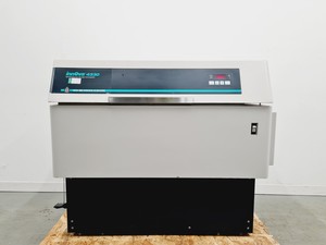 Image of New Brunswick Scientific Innova 4330 Refrigerated Shaking Incubator Lab