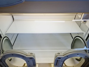 Thumbnail image of Don Whitley VA500 Hypoxia Workstation Glove Box + VA Airlock Unit Lav