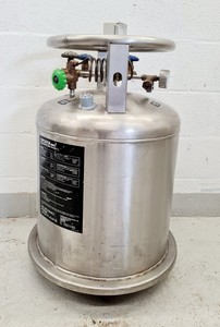 Thumbnail image of Statebourne Cryogenics Cryostor 60 Liquid Nitrogen Storage Tank Lab