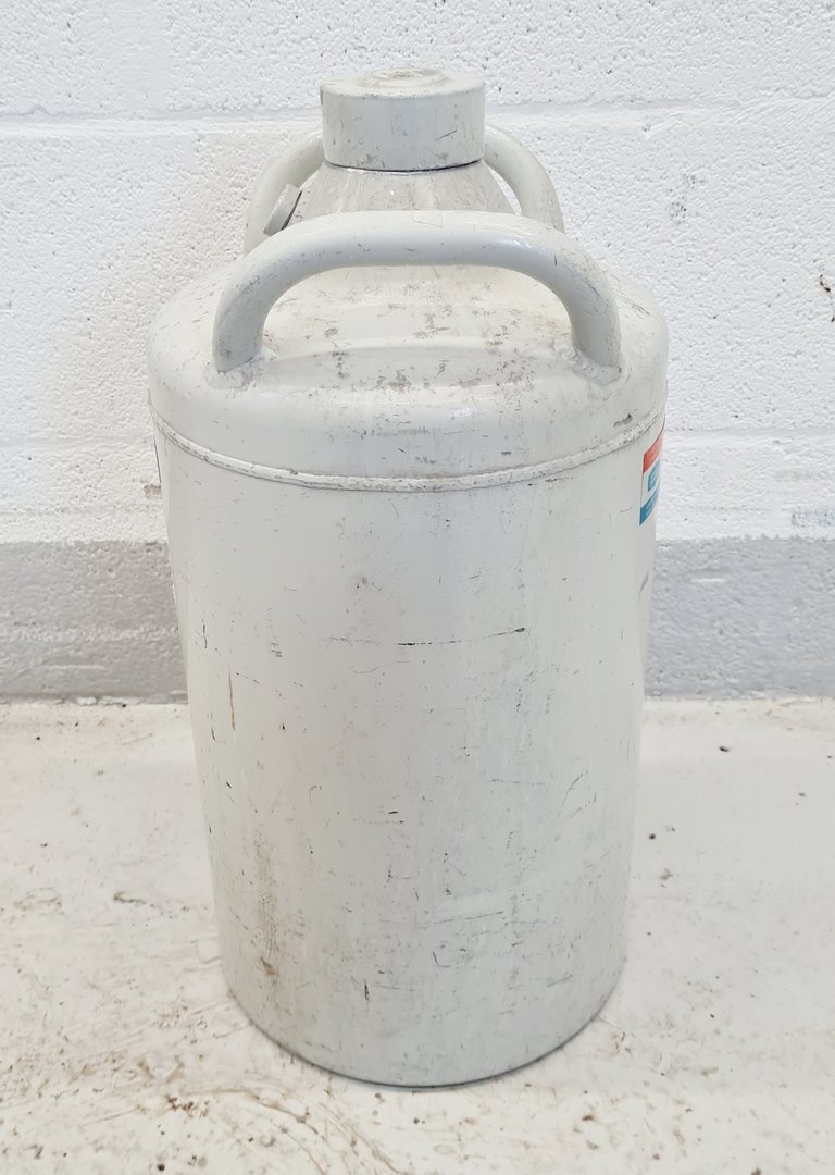Image of Union Carbide Liquified Gas Container Liquid Nitrogen Dewar Lab