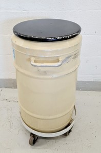 Thumbnail image of L'air Liquide BT 55 Sample Storage Nitrogen Tank Dewar Lab