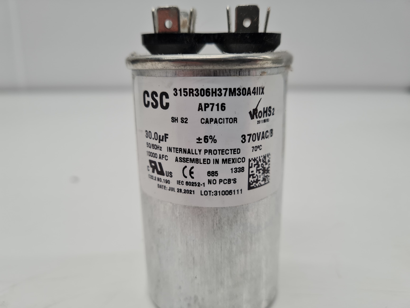 Image of Thomas Compressor Vacuum Pump Model No. 2750TGHI52/48-402 I