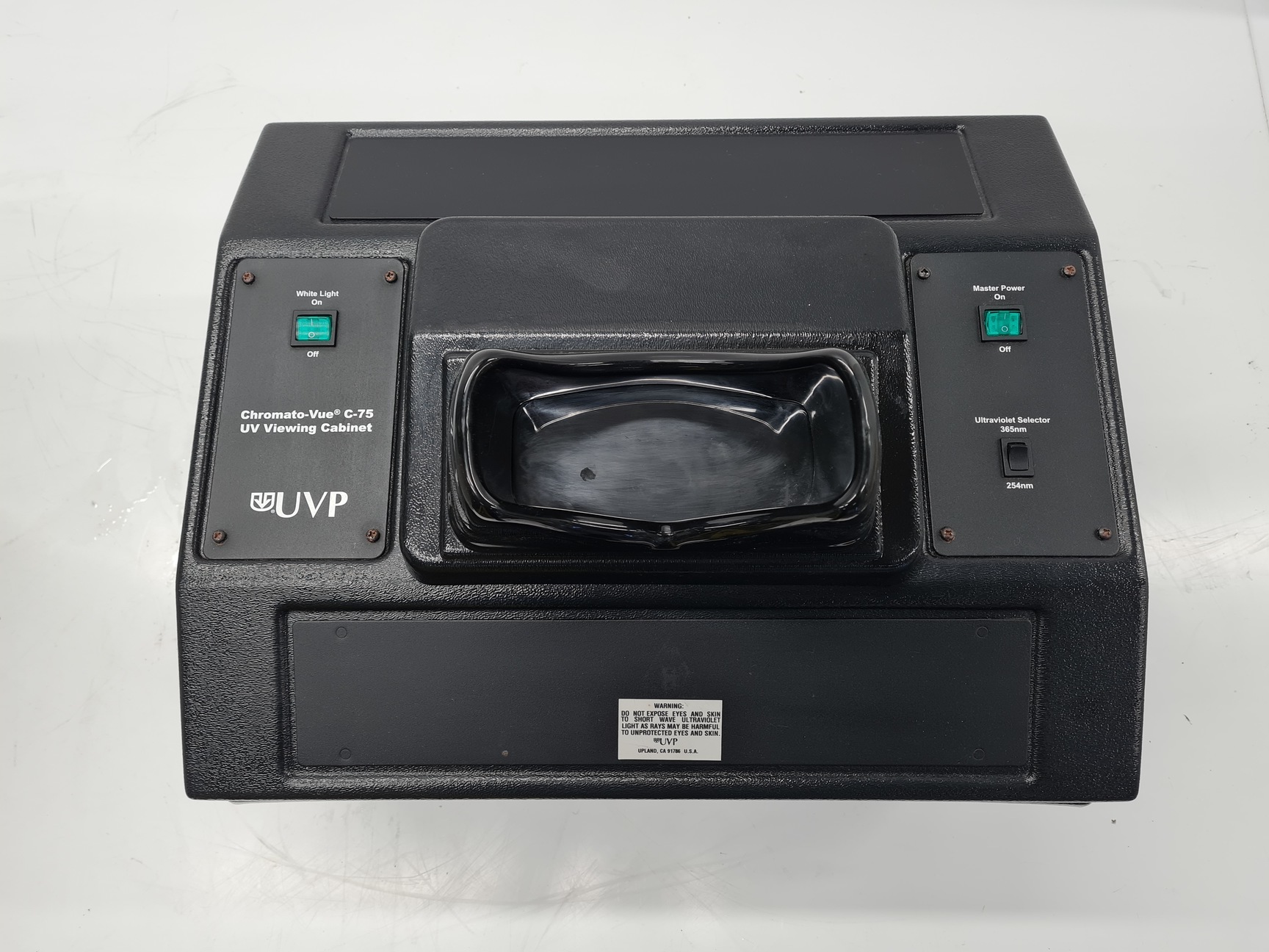 Image of UVP Chromato-Vue C-75 UV Viewing Cabinet Lab