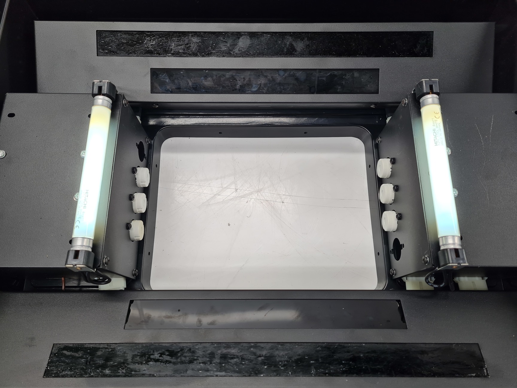 Image of UVP Chromato-Vue C-75 UV Viewing Cabinet Lab