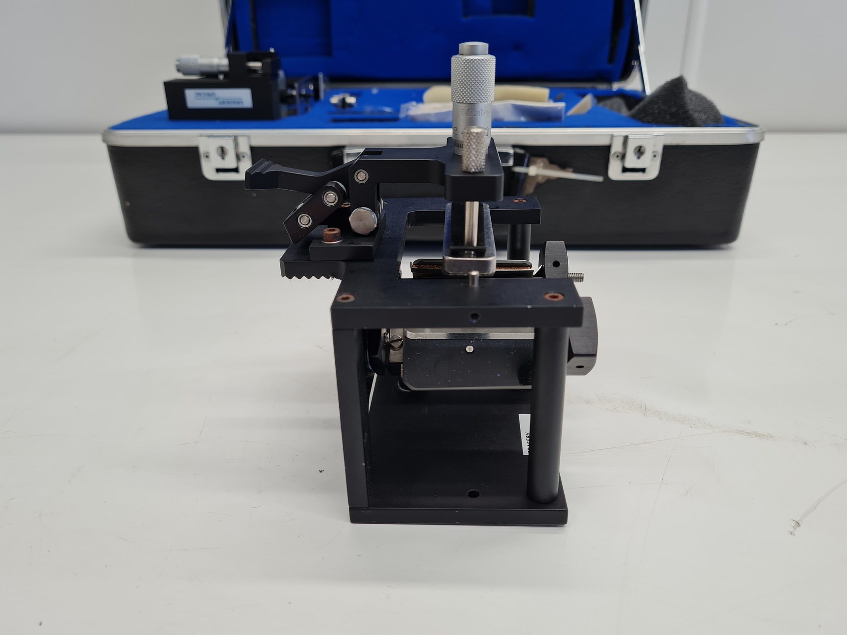 Image of Case of Graseby Specac Spectroscopic Spectrometer Reflectors & Parts Lab