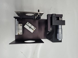 Thumbnail image of Case of Graseby Specac Spectroscopic Spectrometer Reflectors & Parts Lab