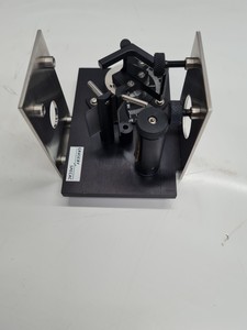 Thumbnail image of Case of Graseby Specac Spectroscopic Spectrometer Reflectors & Parts Lab