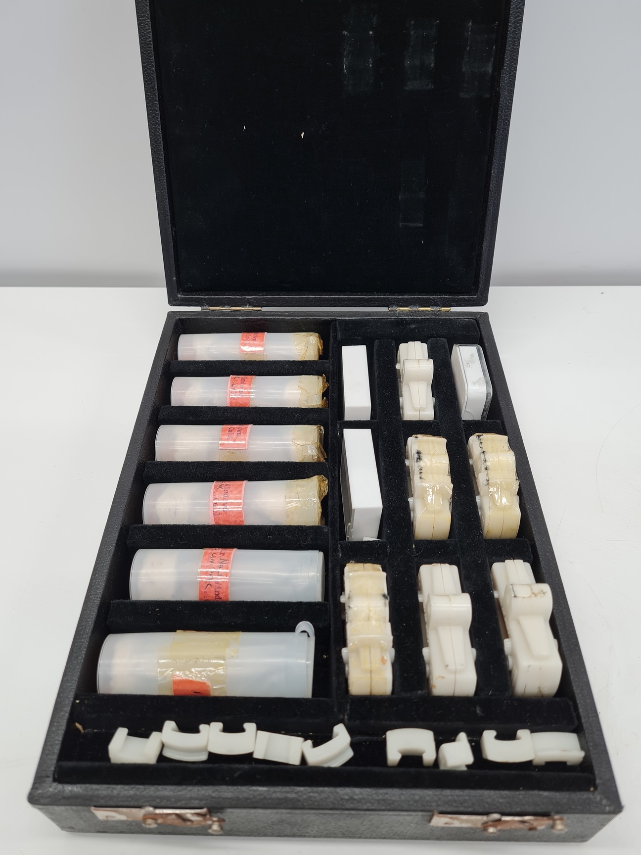 Image of Lot of Research & Industrial Instruments Spectroscopy Parts & Accessories