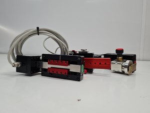 Thumbnail image of 3 x Luigs & Neumann LN- Mini 25 Micromanipulators & LN Mini/Comb Controller Lab