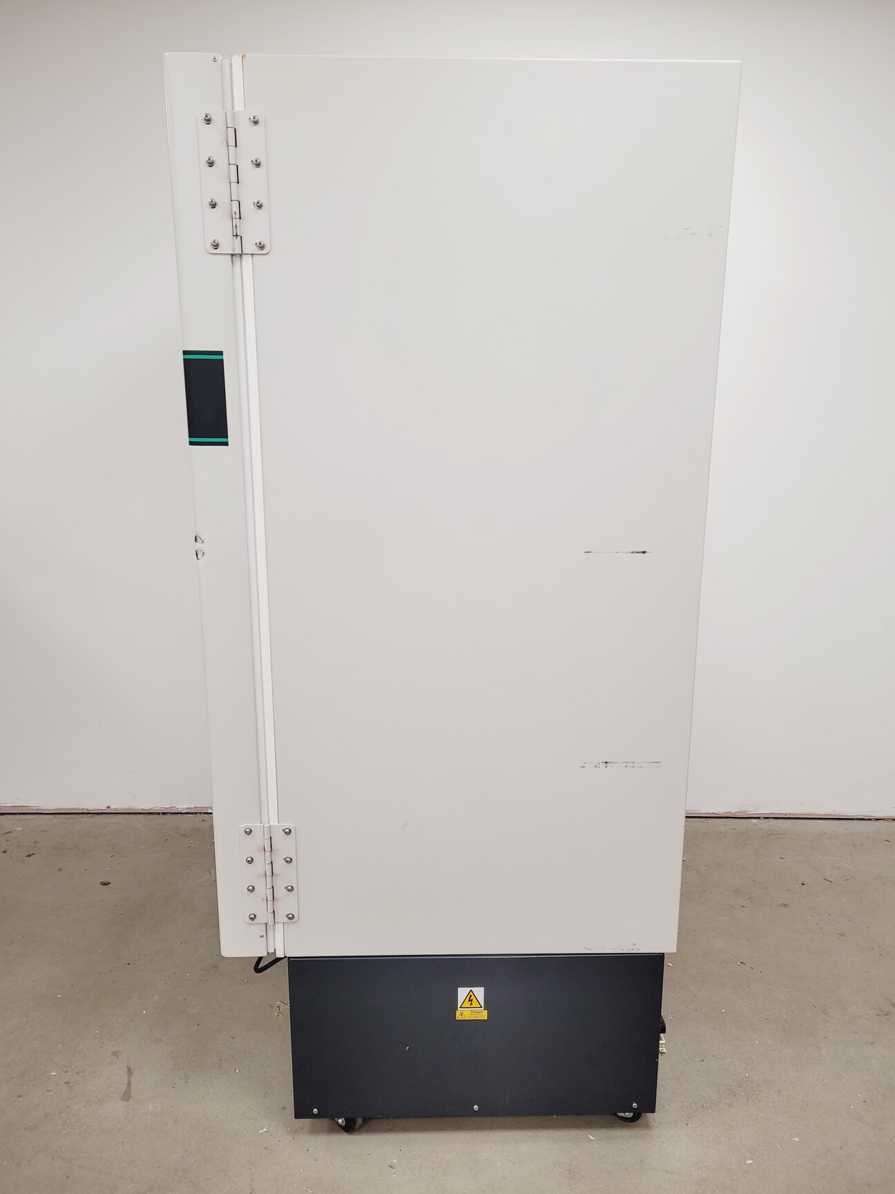 Image of New Brunswick Scientific Ultra Low Temperature Freezer U725 Innova -86 G Lab