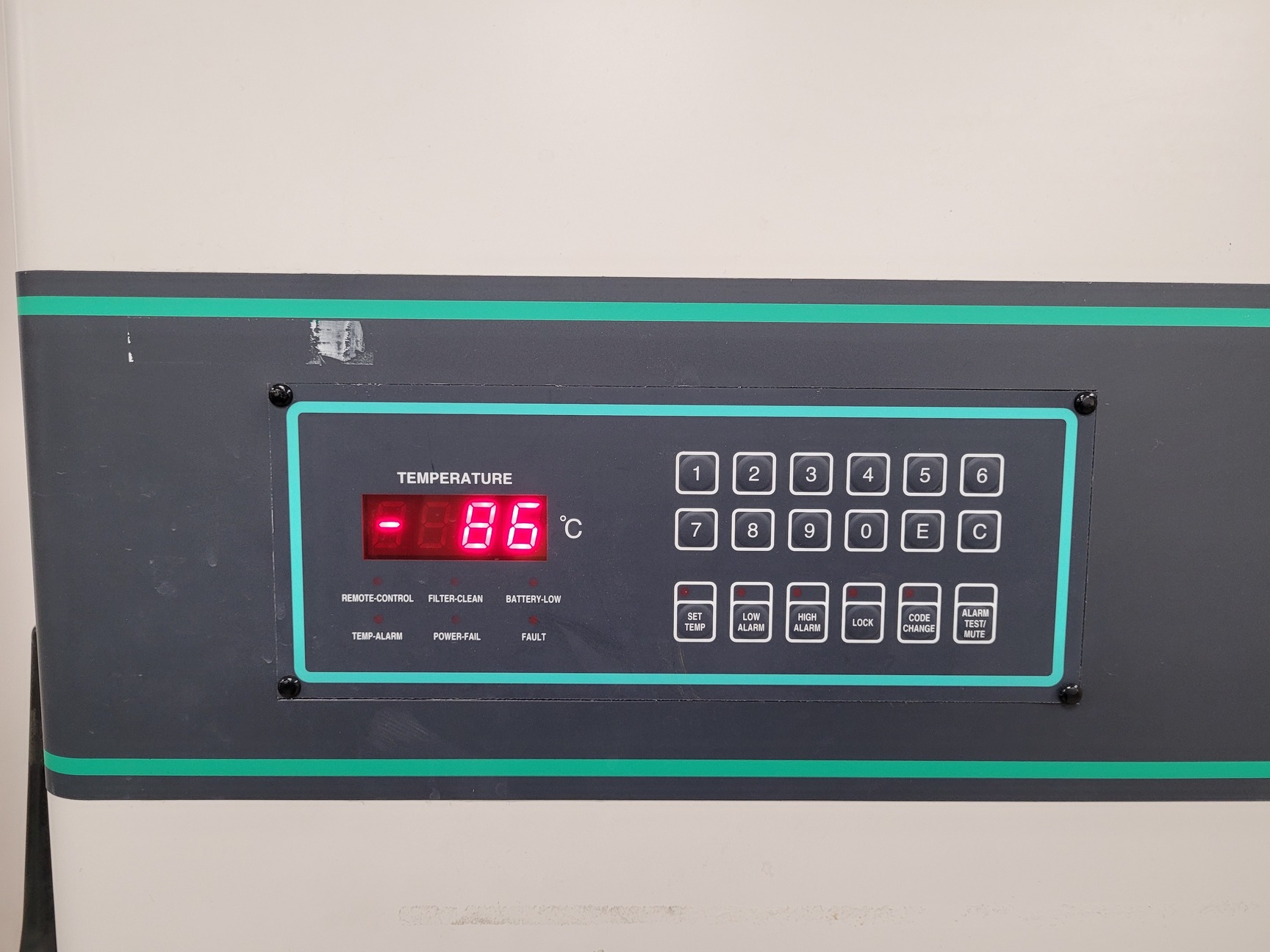 Image of New Brunswick Scientific  -86 G  U725 Innova Ultra Low Temperature Freezer  Lab