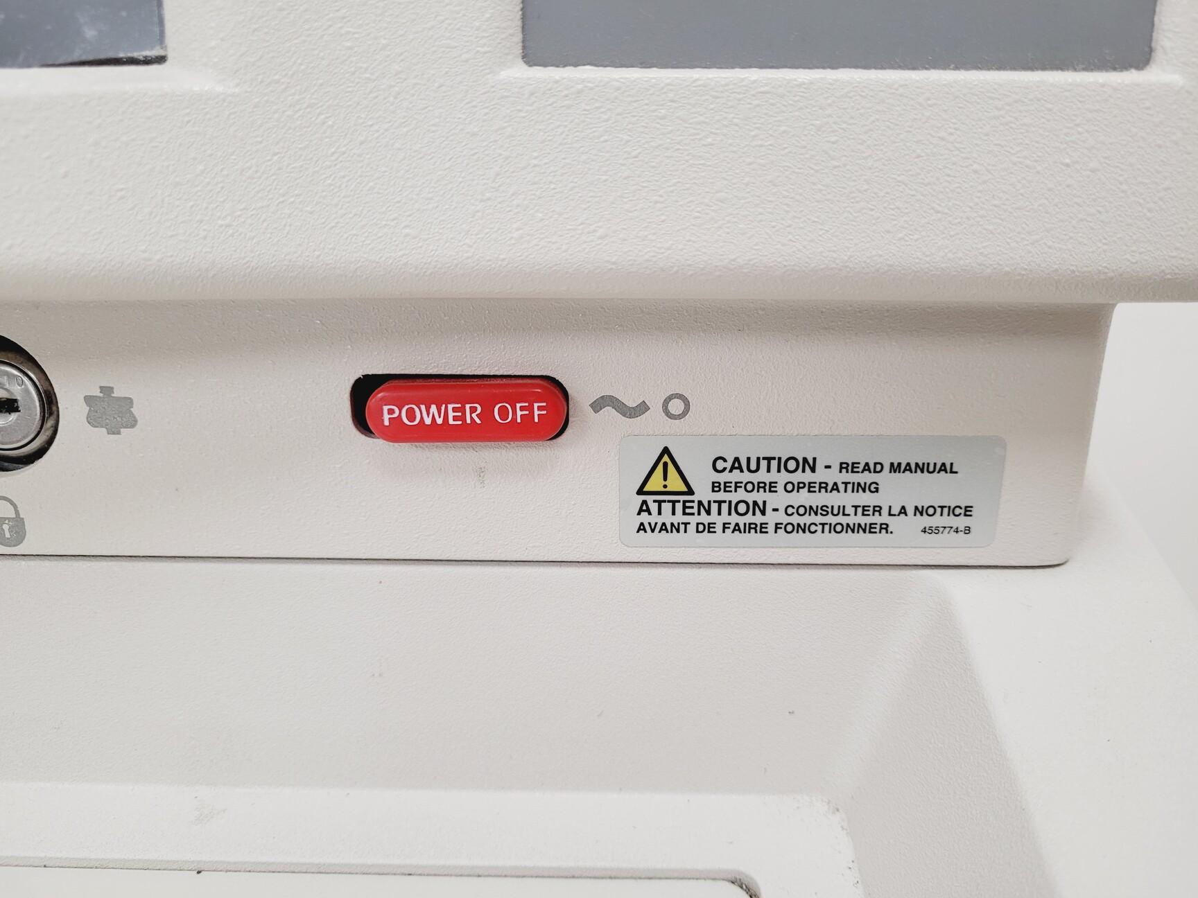 Image of Beckman Coulter Optima L-100 XP Ultracentrifuge Lab