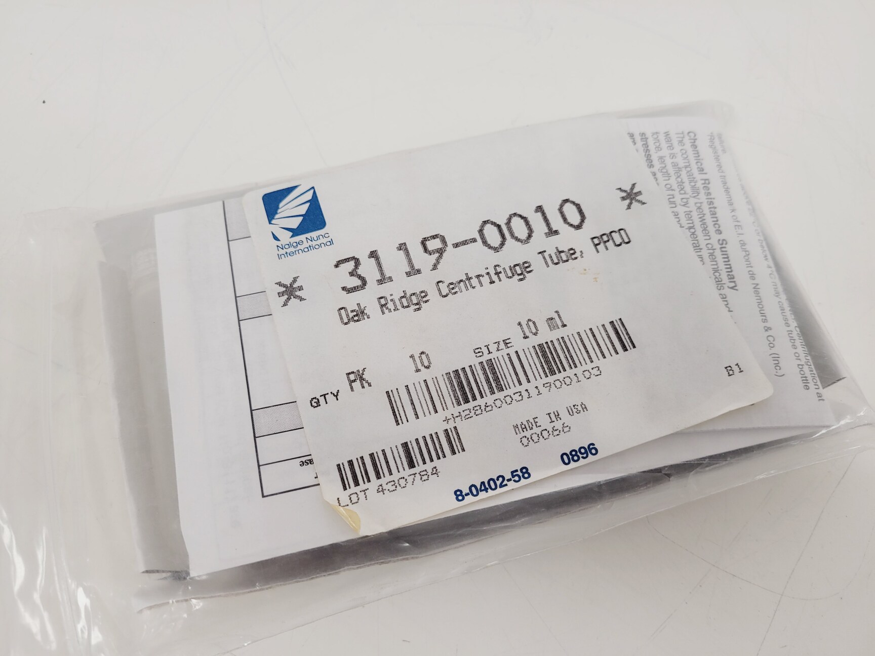 Image of Beckman Coulter Optima L-100 XP Ultracentrifuge Lab
