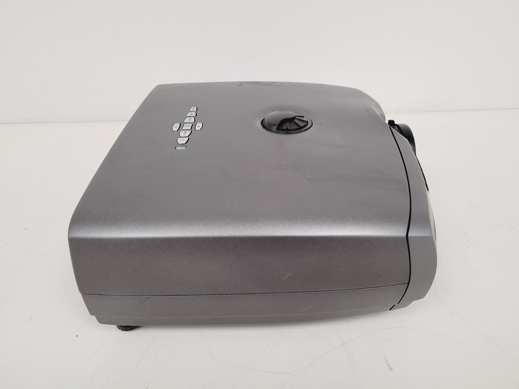 Image of Projection Design evo22 SX+ Zoom GP2 Projector Vanquish Grey