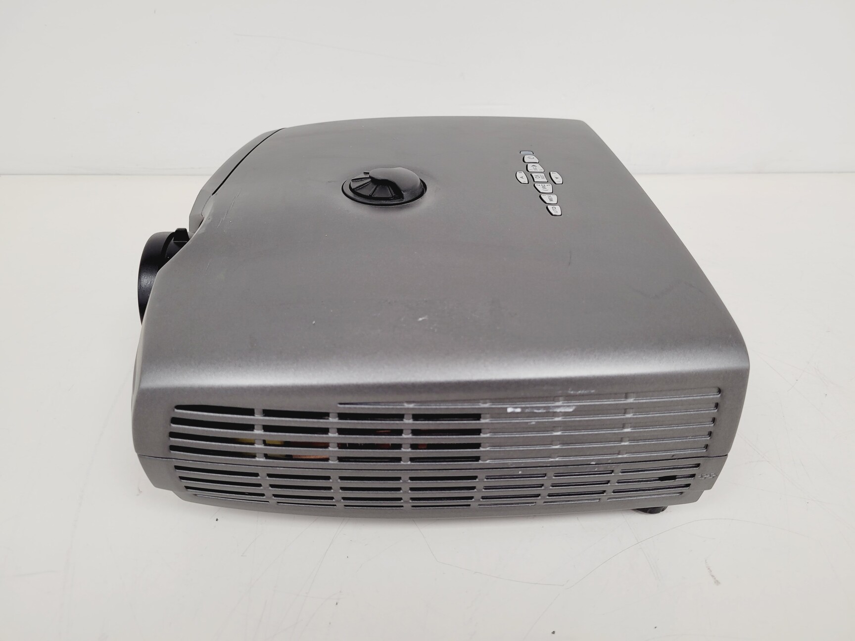 Image of Projection Design evo22 SX+ Zoom GP2 Projector Vanquish Grey