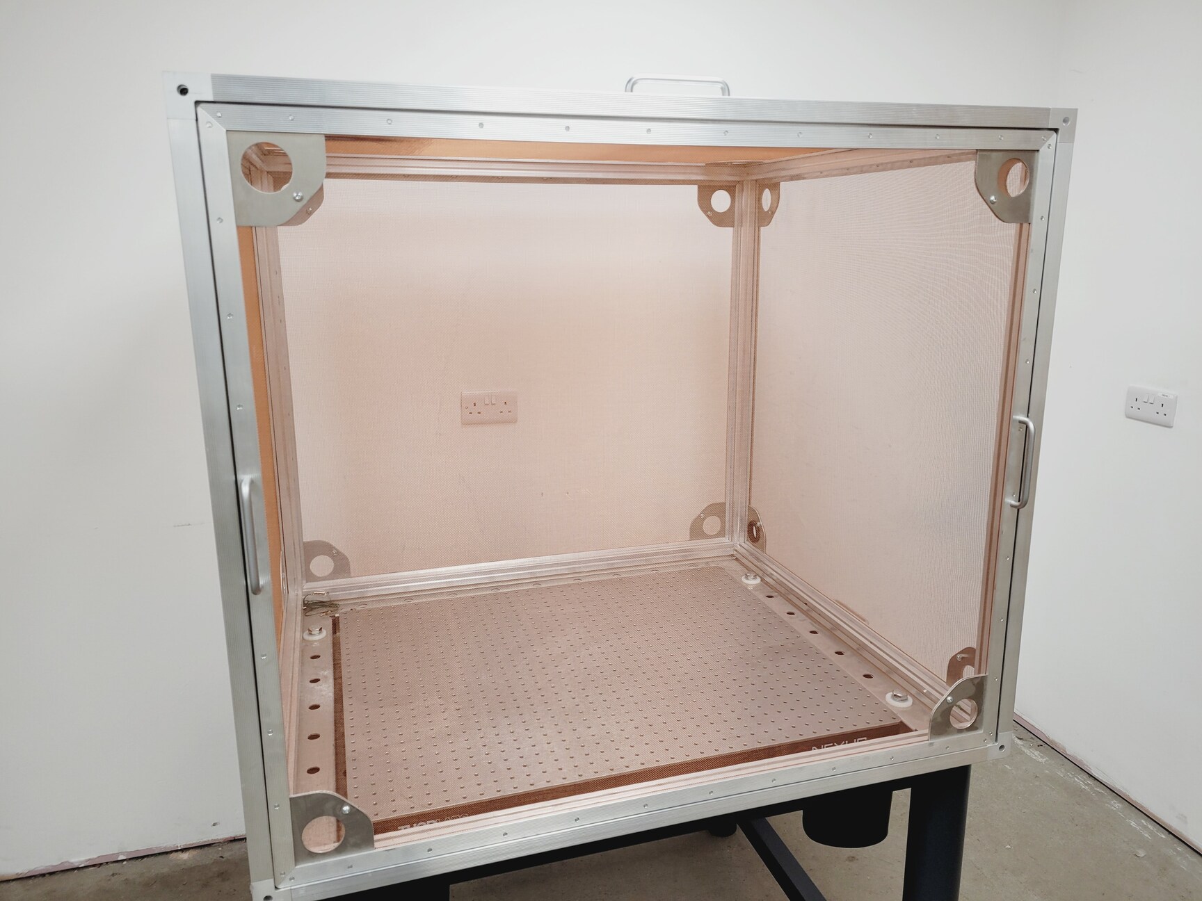 Image of Olympus BX51WIF Fluorescence Microscope System with ThorLabs Optics Table Lab