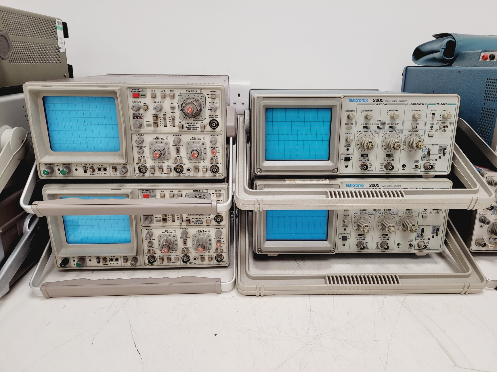 Image of Job Lot 9 x Oscilloscopes Hameg Tektronix Hitachi Tenma Philips