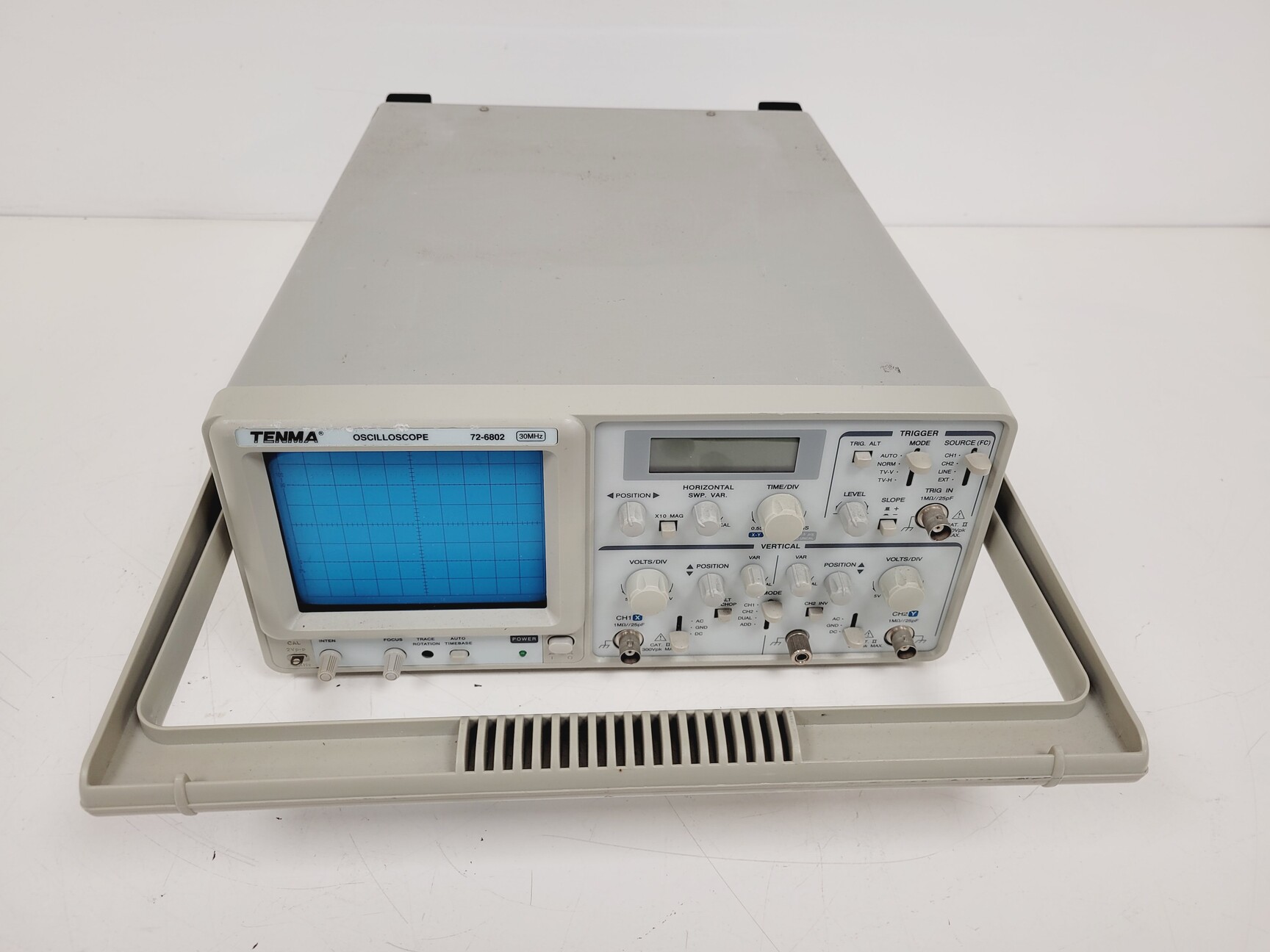 Image of Job Lot 9 x Oscilloscopes Hameg Tektronix Hitachi Tenma Philips