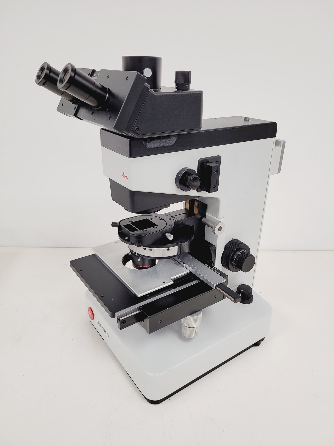 Image of Leitz Labovert FS Inverted Microscope with Light Source and 3 x Objectives Lab