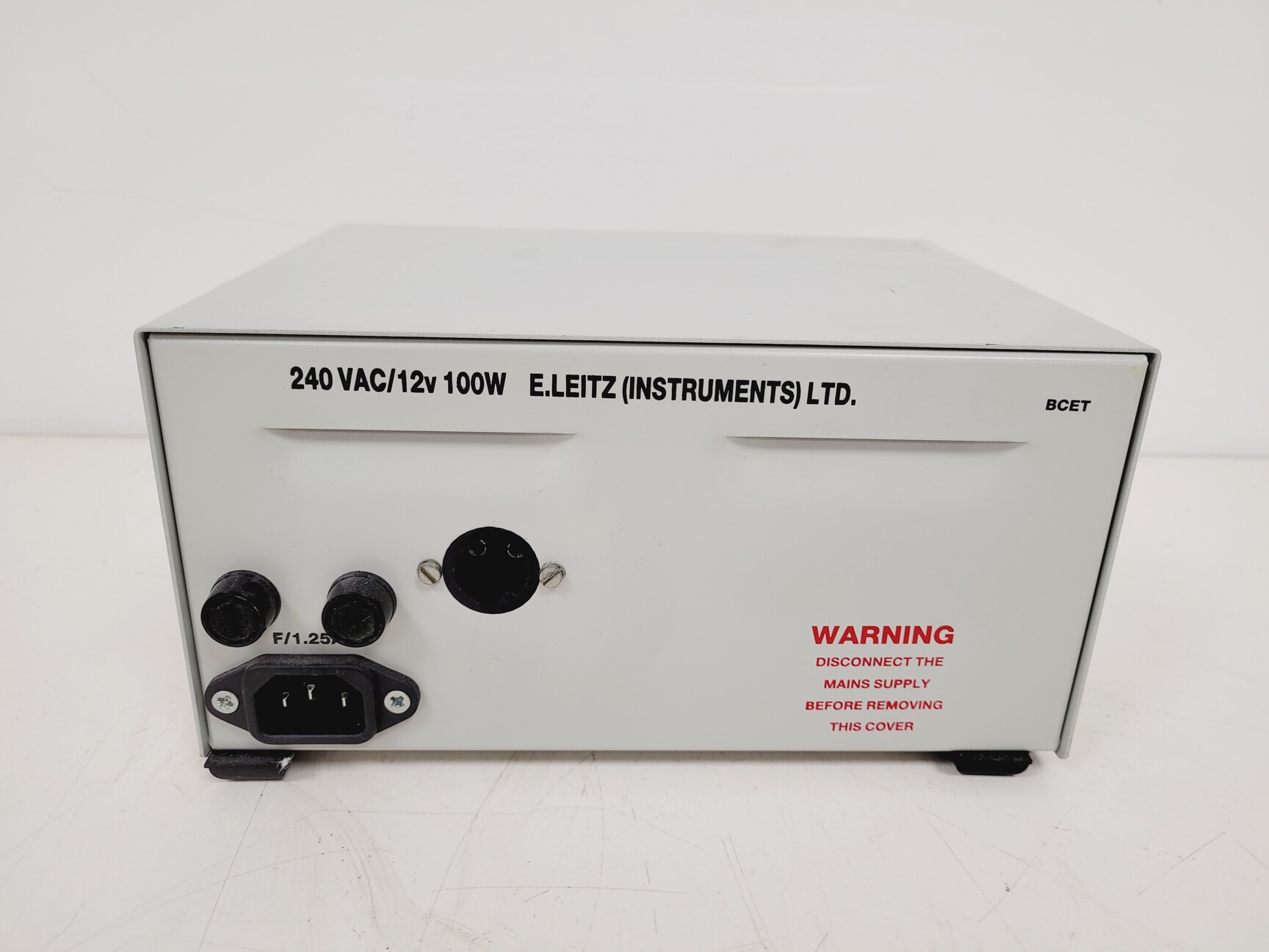 Image of Leitz Labovert FS Inverted Microscope with Light Source and 3 x Objectives Lab