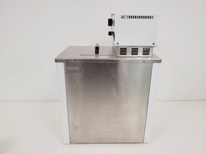 Thumbnail image of Neslab RTE-101 Refrigerated Water Bath Circulator Type - R134A