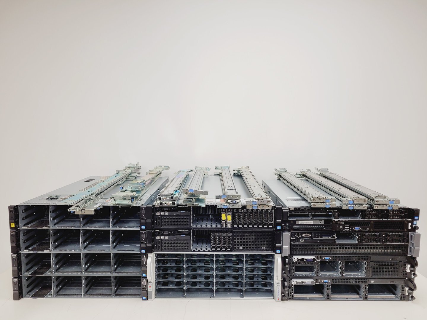 Image of Dell PowerEdge/Supermicro Server Blade Rack Mounting Job Lot - R720xd, 2950