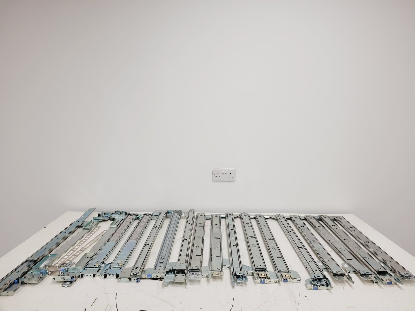 Image of Dell PowerEdge/Supermicro Server Blade Rack Mounting Job Lot - R720xd, 2950