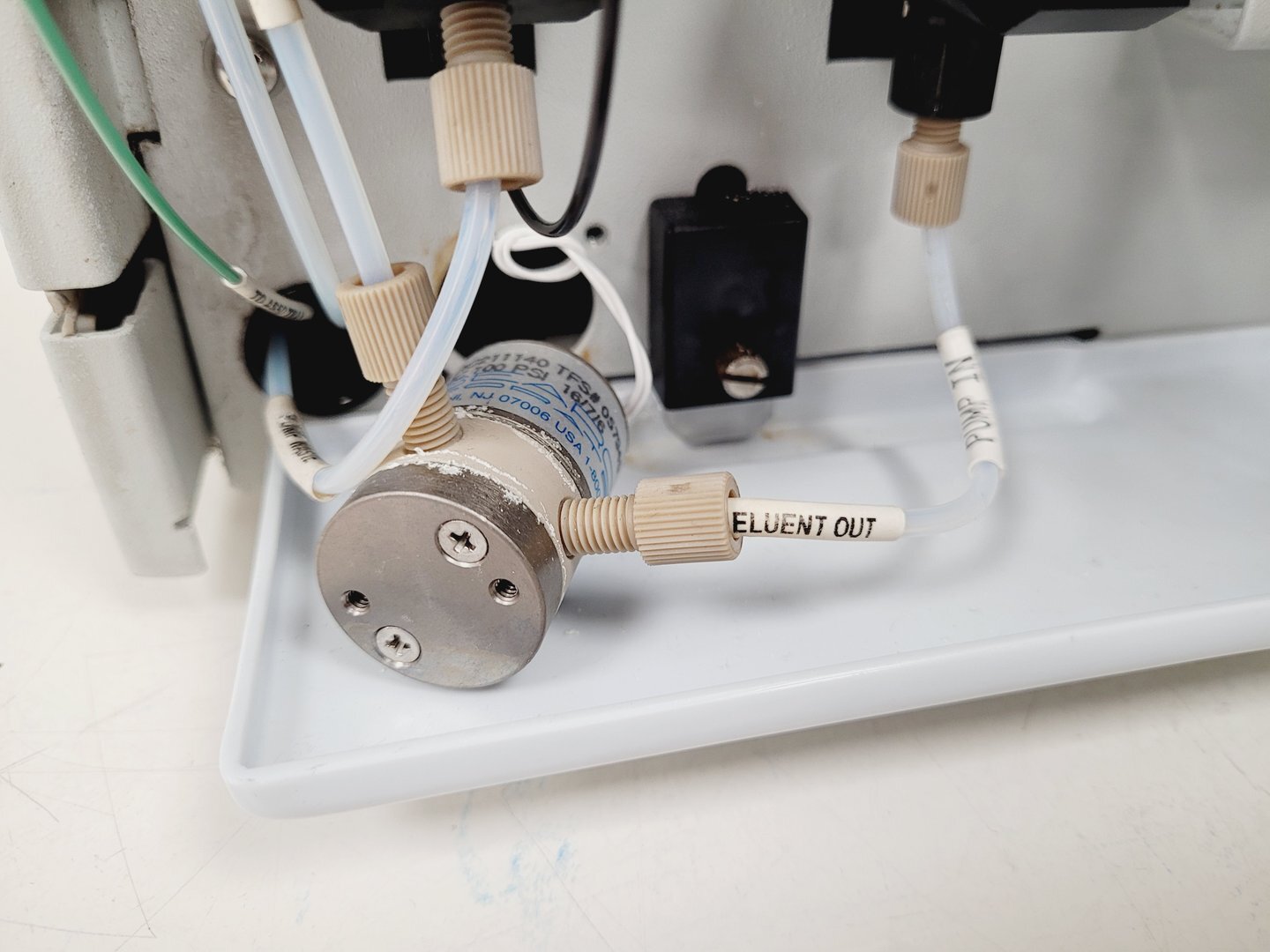 Image of Dionex Ion Chromatography System AS-1 ICS-1000 ICS-1100