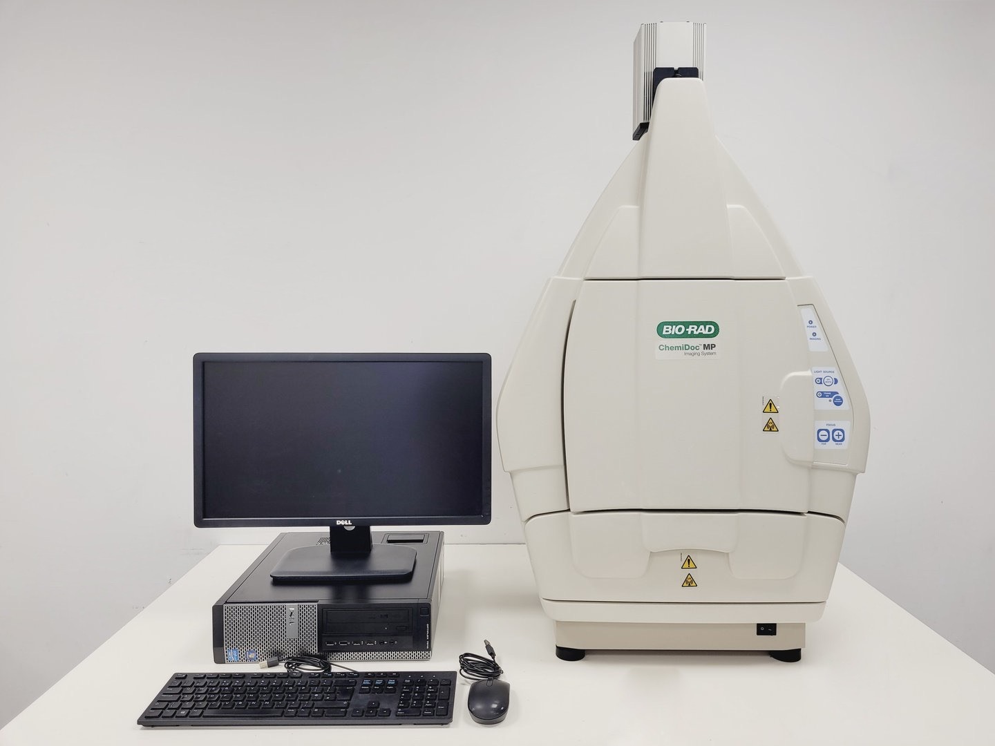 Image of Bio-Rad ChemiDoc MP Imaging System Universal Hood III Lab