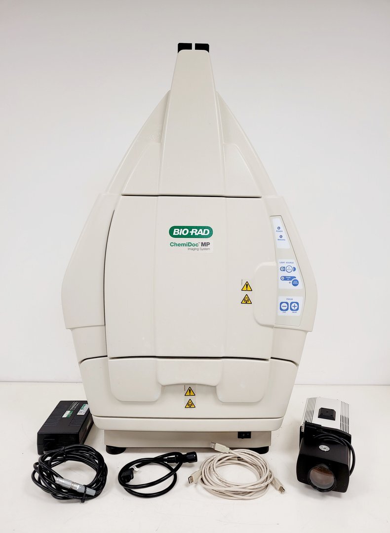 Image of Bio-Rad ChemiDoc MP Imaging System Universal Hood III Lab