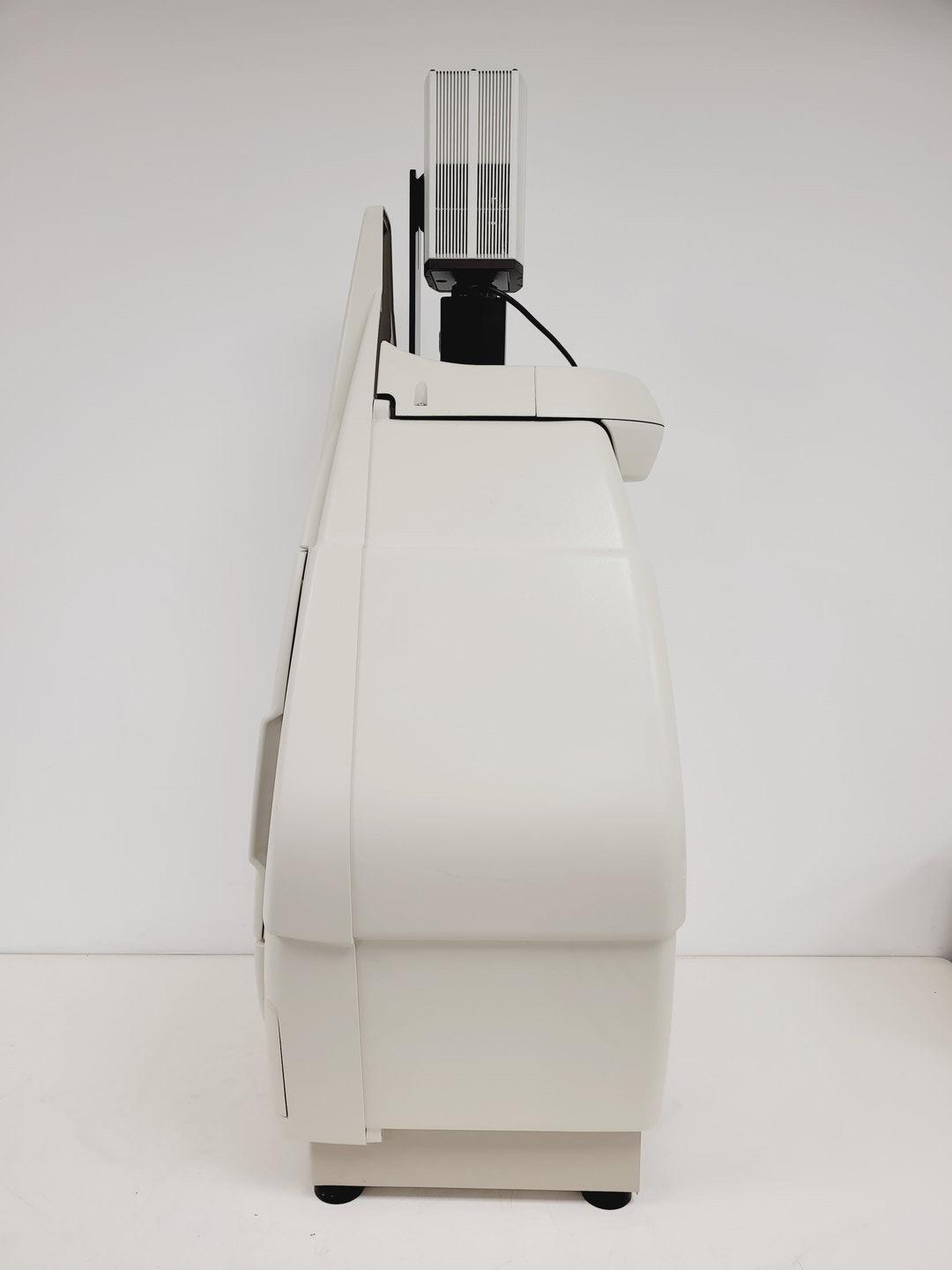 Image of Bio-Rad ChemiDoc MP Imaging System Universal Hood III Lab