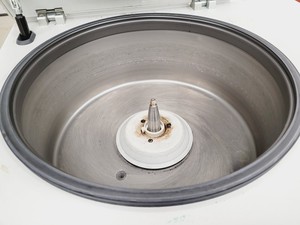 Thumbnail image of Eppendorf Model 5810R Refrigerated Laboratory Centrifuge Lab