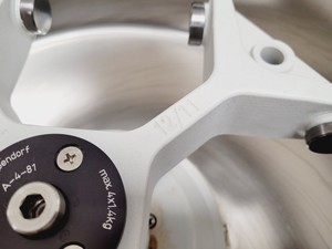 Thumbnail image of Eppendorf 5810 Benchtop Laboratory Centrifuge with 4000rpm Rotor Lab