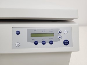 Thumbnail image of Eppendorf 5810 Benchtop Laboratory Centrifuge with 4000rpm Rotor Lab