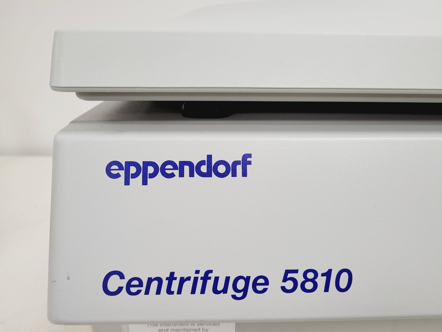 Image of Eppendorf 5810 Benchtop Laboratory Centrifuge with 4000rpm Rotor Lab