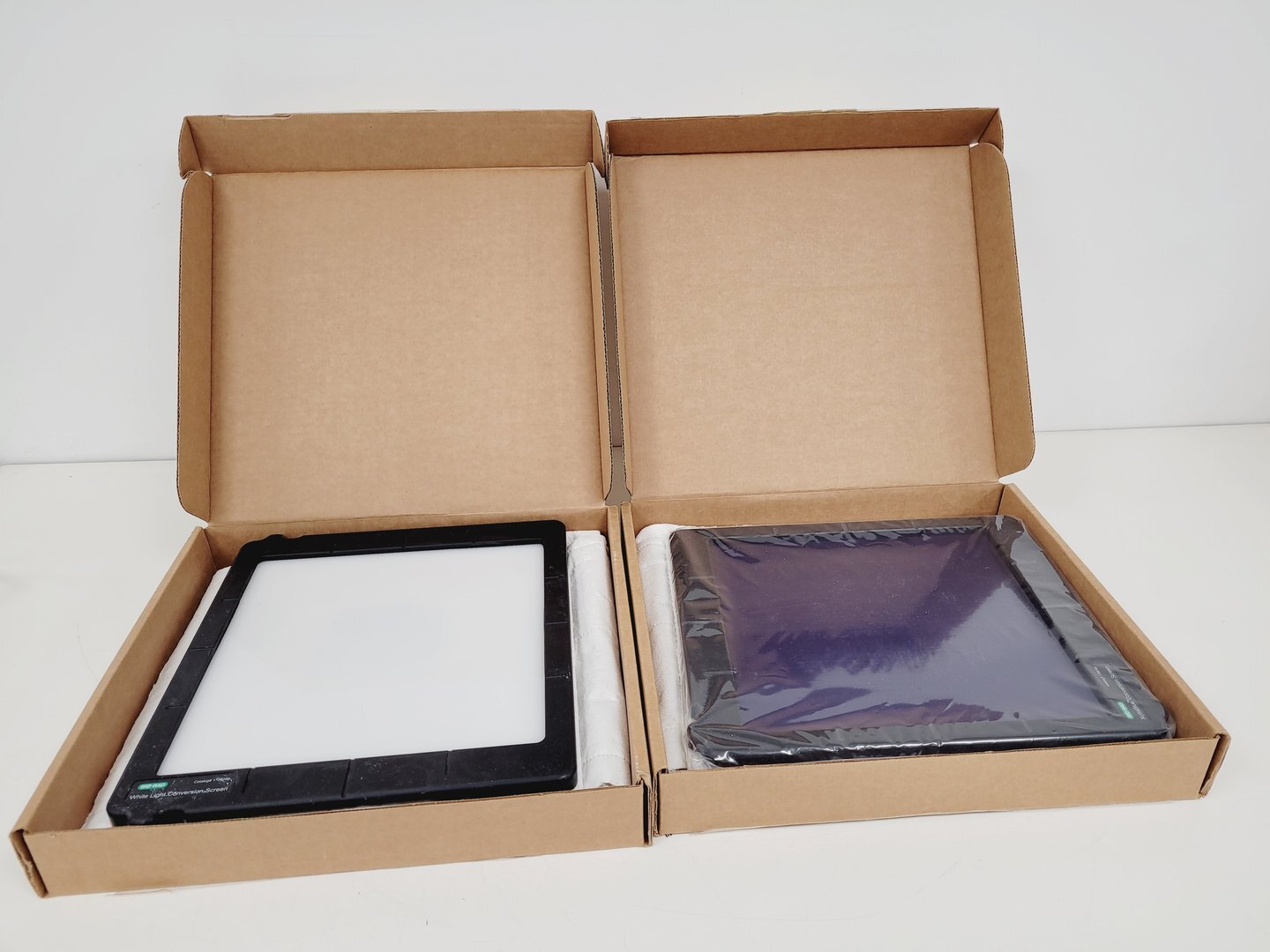 Image of Bio-Rad XcitaBlue & Imaging White Light Conversion Screens 1708182 1708289 Lab