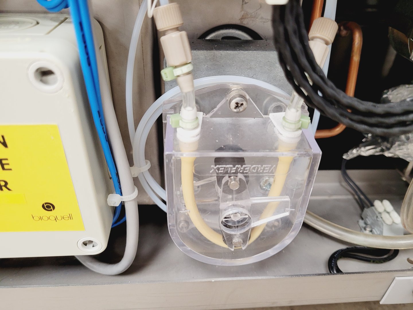 Bioquell Clarus L2 Hydrogen Peroxide Vapor Generator Lab