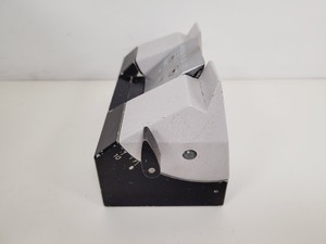 Thumbnail image of Reichert-Jung 2030 Biocut Rotary Microtome Lab