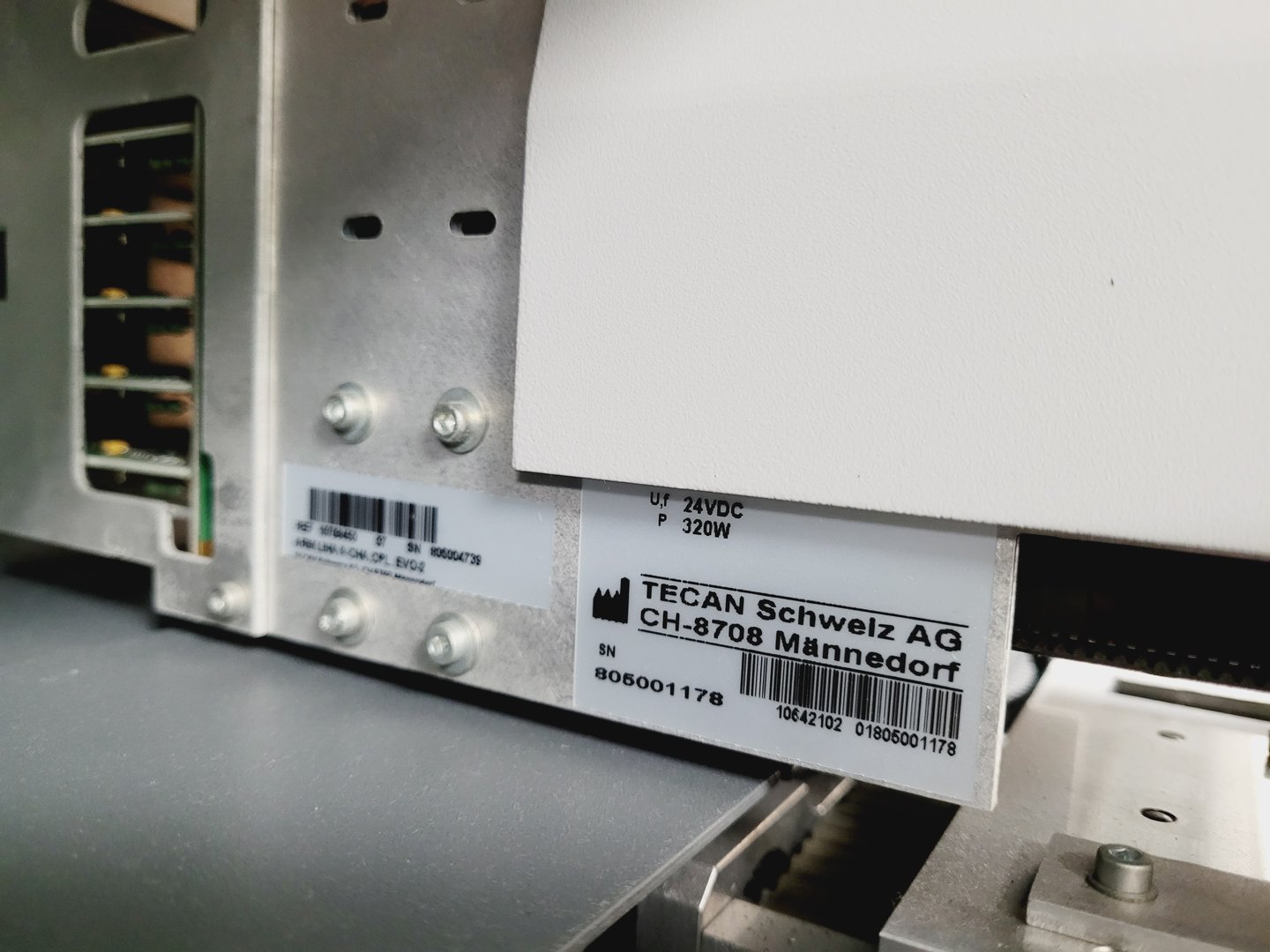 Image of Tecan Freedom Evo-2 200 Base Liquid Handler Evoware with Stand